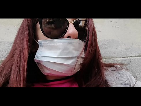 ❤️ Nicoletta vingase do seu veciño e fai pis no seu garaxe (Corentena italiana especial Covid19) Porno en nós ❌❤