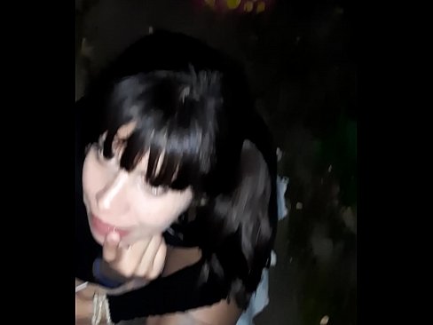 ❤️ Na rúa pene inchado a cambio de doces Porno en nós ❌❤