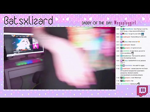 ❤️ O XOGADOR ESQUECEUSE DESCONECTAR O FLUÍS E SIROU EN DIRECTO Porno en nós ❌❤